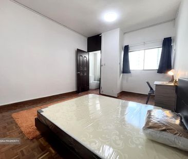Orchard Tower Rear Block Apartment (D9), Apartment - For Rent - Photo 3