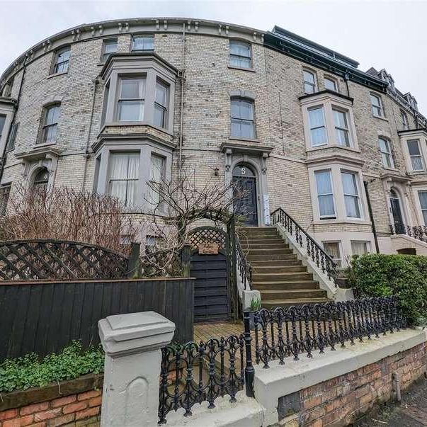 Cambridge Terrace, Scarborough, YO11 - Photo 1
