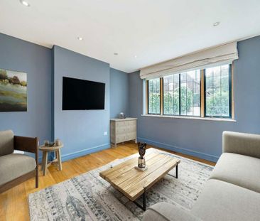 5 bedroom detached house to rent - Photo 3