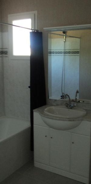 Location Appartement 2 pièces 47m² FEYTIAT 87220 - Photo 1