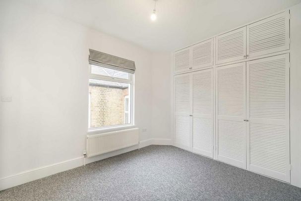 3 bedroom maisonette to rent - Photo 1