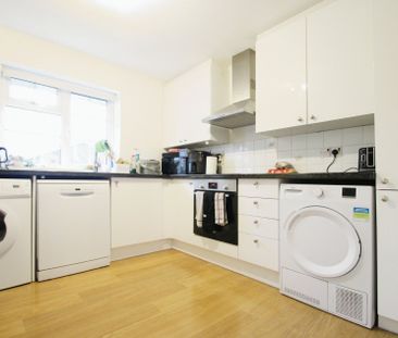 2 bed maisonette to rent in Mallow Park, Maidenhead, SL6 - Photo 5