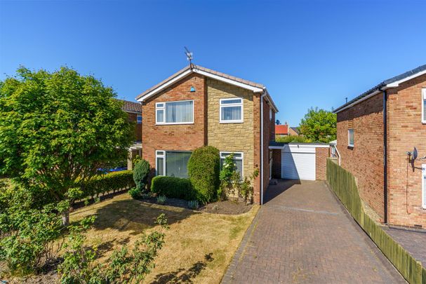 4 bed detached house to rent in Magenta Crescent, Newcastle Upon Tyne, NE5 - Photo 1