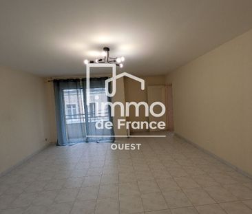 Location Appartement 3 pièces 85m² - Photo 4