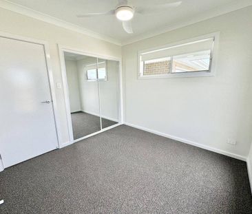 Modern Comfort Meets Elegant Design - Photo 6