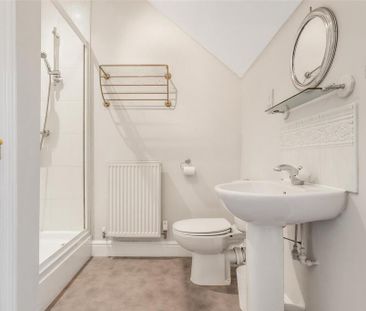 4 bedroom mews to rent - Photo 6
