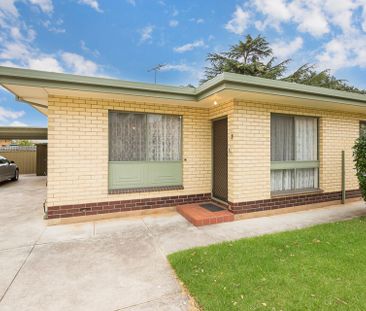 Neat As a Pin ! Two Bedroom Unit in Great Location! - Photo 5