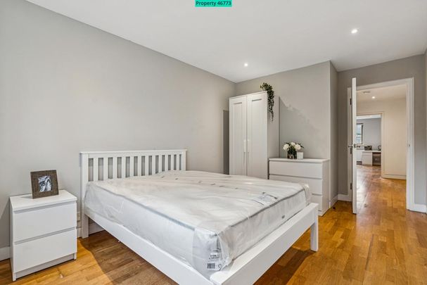 6 bedroom terraced house to rent - Photo 1