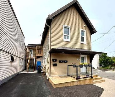 240 Marier Avenue Unit 3 - Photo 5