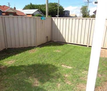 1/28 George Street, Mayfield East NSW 2304 - Photo 6