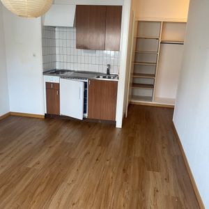Appartement de 1 pièce au 2ème étage à Lausanne - Photo 2