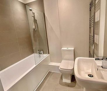 2 bedroom apartment to rent - Photo 2