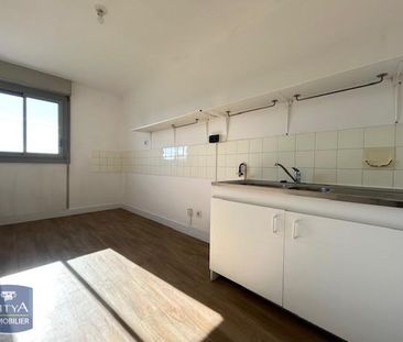 Location Appartement 4 pièces 83m² NANTES 44200 - Photo 6