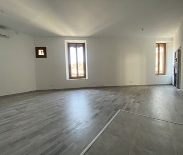 Location Appartement 3 pièces 62m² NIMES 30000 - Photo 1
