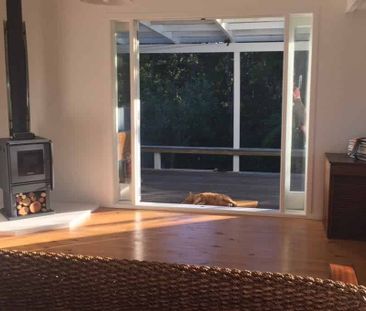 2 Bedroom home - Leigh - Photo 3