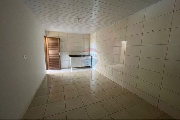 LINDA CASA COM 2 QUARTOS NO CENTRO DE ANDRADINA - Foto 1