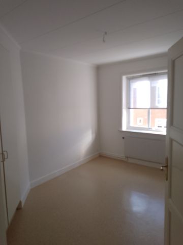 Vasagatan, Skara - Photo 2