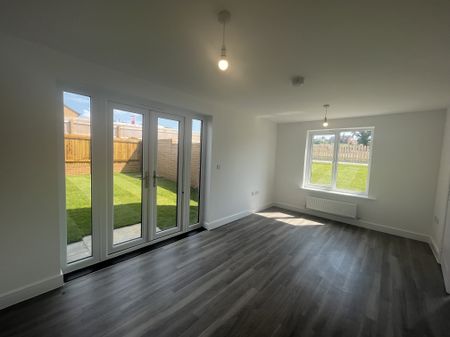 Burbage Way, Crewkerne - Photo 2