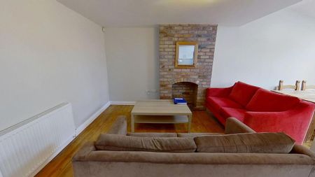 5 bedroom house to rent - Photo 2