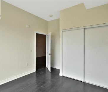 For Lease - 2388 Khalsa Gate Unit# 104, Oakville, Ontario - Photo 1