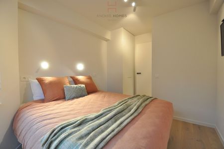 Volledig gerenoveerd, gemeubeld hoekappartement gelegen op enkele stappen van de zee en de Lippenslaan - Foto 5