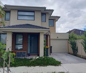 10 Angus Street Sunshine West VIC - Photo 1