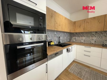 Pronájem bytu 3+kk 83 m² - Фото 2