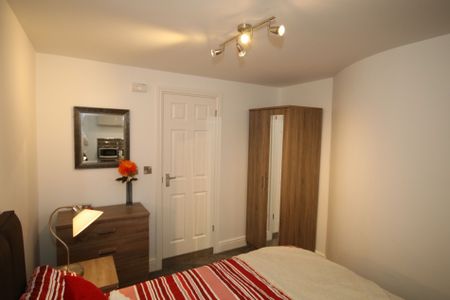 63 Albert Street, Rugby - Photo 5