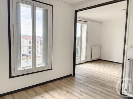 Location Appartement 3 pièces 68m² TROYES 10000 - Photo 3