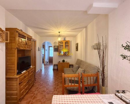 BUNGALOW FOR RENT, 2 BEDROOMS AND 1 BATHROOM IN TORREVIEJA - ALICANTE - Photo 3