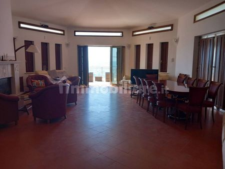 Villa unifamiliare largo Impero 1, Centro, Santa Marinella - Photo 3