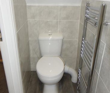 6 bedroom House To Let - Photo 6