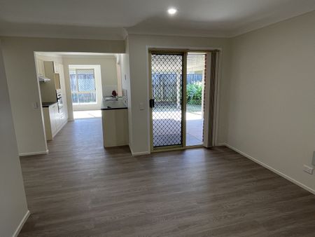9 Dales Place, Taigum QLD 4018 - House For Rent | Domain - Photo 2
