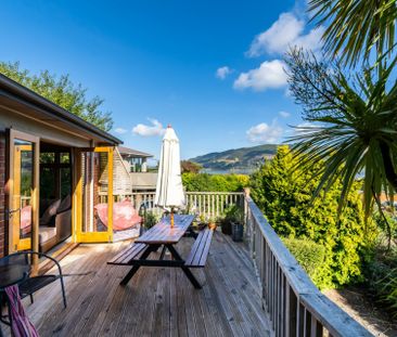 Captivating on Castlewood Road - Photo 4