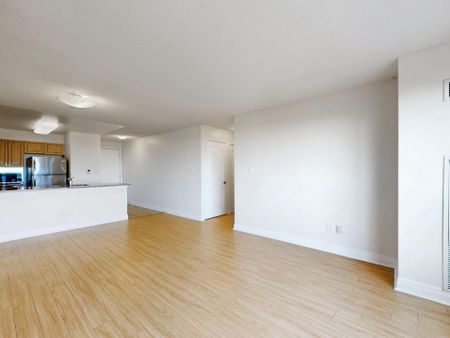 For Lease - 188 Doris Avenue Unit# 1709, Toronto, Ontario - Photo 2