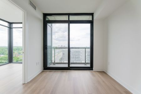 For Lease - 86 Dundas Street Unit# 1204, Mississauga, Ontario - Photo 2