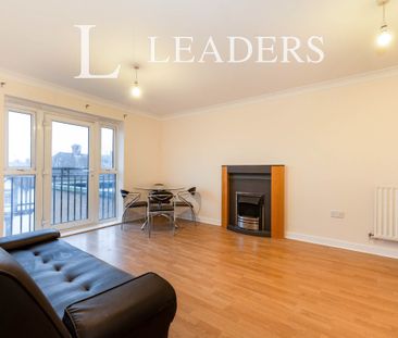 2 bedroom apartment to rent Maple Gardens, 20-26 Upper High Street,... - Photo 1
