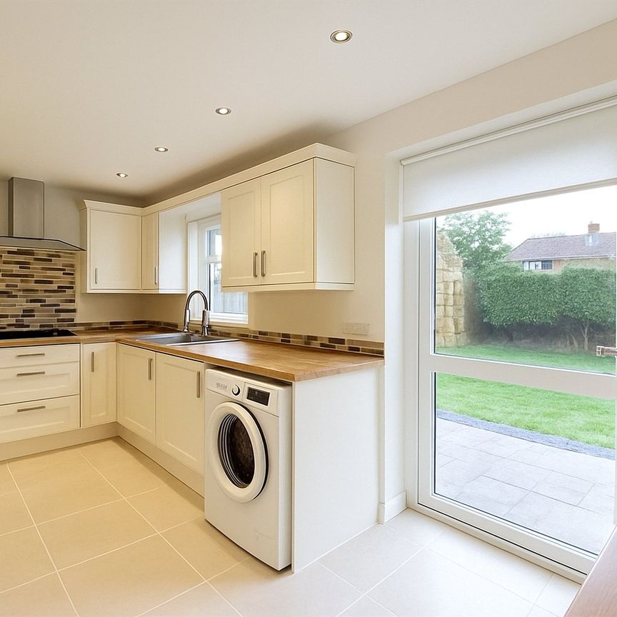 Binfield Road, Bracknell Binfield Road, Bracknell - Photo 2