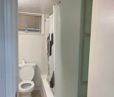 For Lease - 98 Avondale Avenue Unit# Lower, Toronto, Ontario - Photo 5