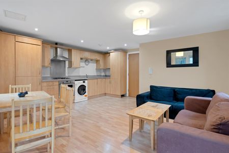 Waterfront Plaza, Nottingham - Photo 4