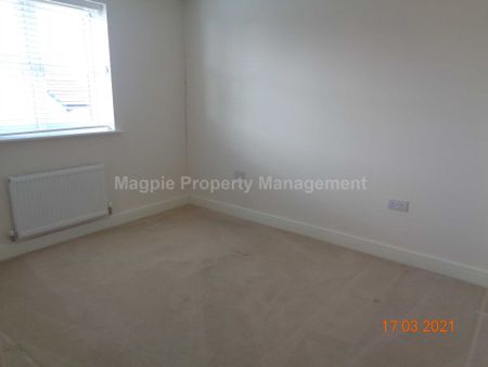 Price £1,750 pcm - Available Now - Unfurnished - Photo 2