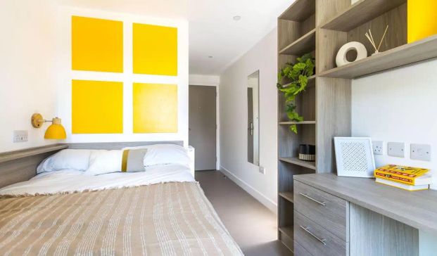 Classic Plus 5/6 Bed Ensuite - Photo 1