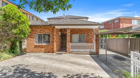 10 Cambridge Avenue, 2200, Bankstown Nsw - Photo 3