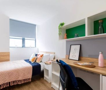 Silver Ensuite - Photo 6