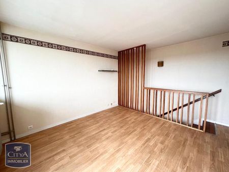 Location Appartement 2 pièces 49m² NIORT 79000 - Photo 3