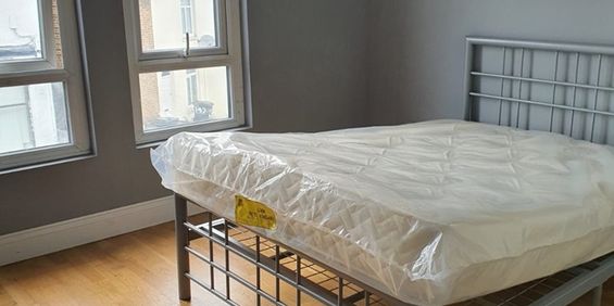 Room in a Shared Flat, Cherry Orchard Road, CR0 - Photo 3