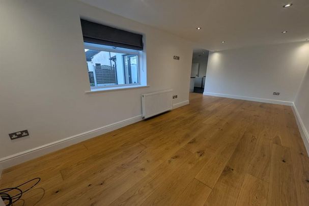 3 bedroom bungalow to rent - Photo 1