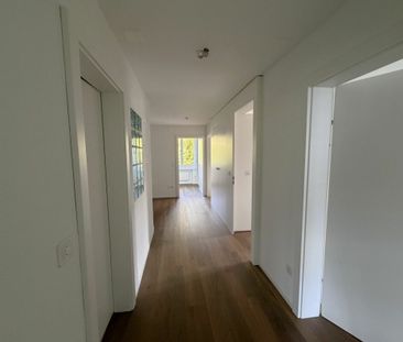 Appartement élégant dans le centre de Buchs - Photo 4