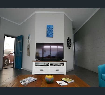 4/15 Craven Close, Port Douglas, Qld 4877 - Photo 3