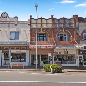 Convenient One-Bedroom Residence in the Heart of Haberfield! - Photo 2